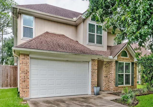 Homes for sale in Beaumont, TX | 1119 Westmeadow Dr, Beaumont, TX 77706 | MLS# 28619581
