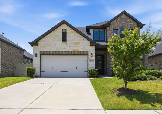 Photo 2 of Single family home for sale at 10757 Chinese Violet, Conroe, TX 77385 | MLS# 29885629 | Listing updated on 2026-08-29