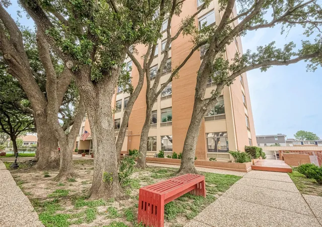 3rd image of 7520 Hornwood Dr #906, Houston, TX 77036 | MLS# 72005063