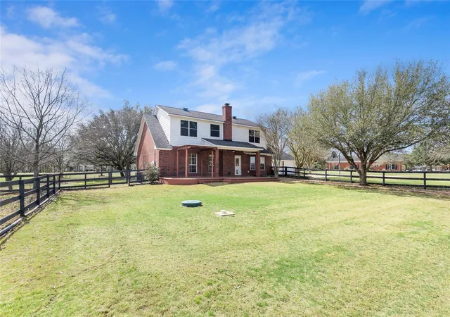 2nd image of 1405 Harpers Ferry Rd, College Station, TX 77845 | MLS# 9168678