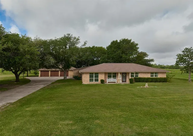 1st image of 14528 Vlasta St, Needville, TX 77461 | MLS# 74573435