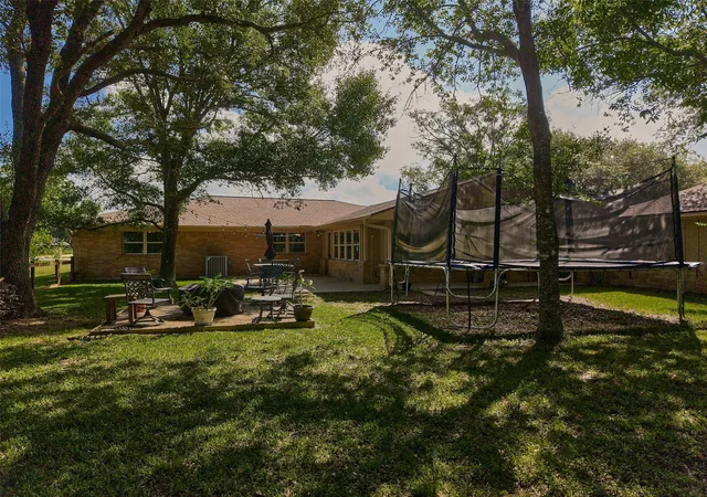 50th image of 14528 Vlasta St, Needville, TX 77461 | MLS# 74573435