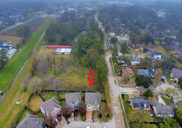 2nd image of 17267 Oakwood Chase Dr, Spring, TX 77379 | MLS# 92196867