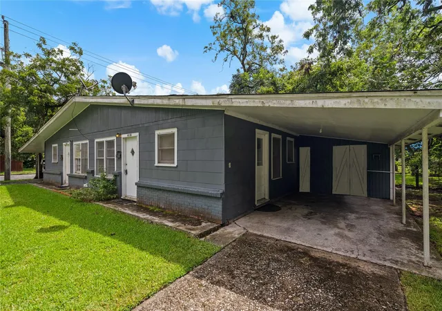 9th image of 403 Forrest St, Baytown, TX 77520 | MLS# 20947776