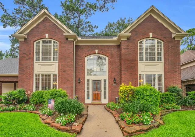 Homes for sale in Tomball, TX | 16318 Avenplace Rd, Tomball, TX 77377 | MLS# 74589487