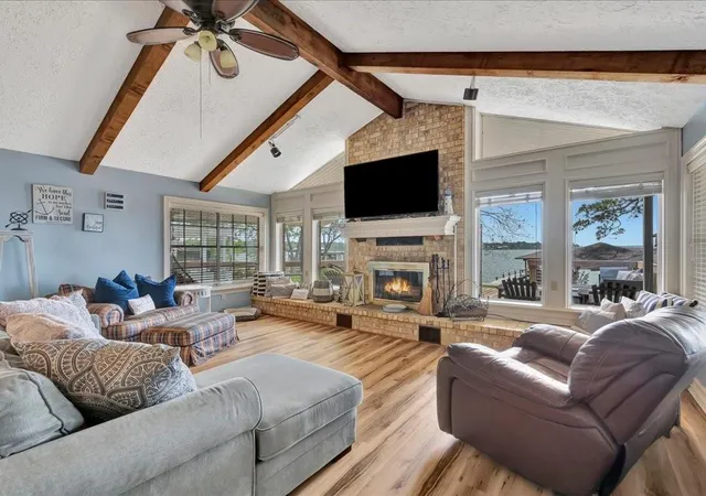 3rd image of 115 Harbor Addition Dr, Livingston, TX 77351 | MLS# 8611625