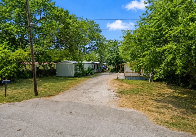 Photo 2 of Single family home for sale at 14433 Eagle Pass St, Houston, TX 77015 | MLS# 34358137 | Listing updated on 2026-09-19