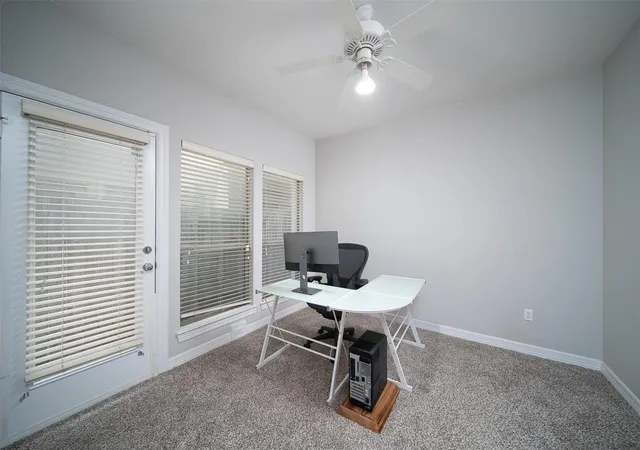 5th image of 3848 Center St, Houston, TX 77007 | MLS# 79629524