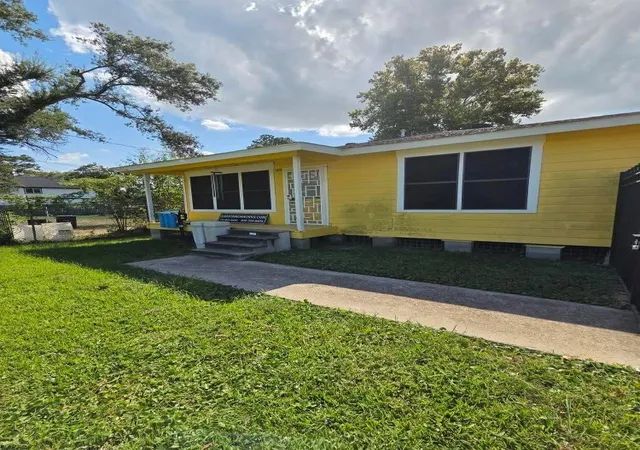 Photo 1 of Single family home for sale at 5418 Parker Rd, Houston, TX 77016 | MLS# 13332740 | Listing updated on 2026-07-14