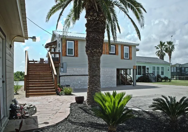2nd image of 43 Pr 670, Matagorda, TX 77457 | MLS# 42537411