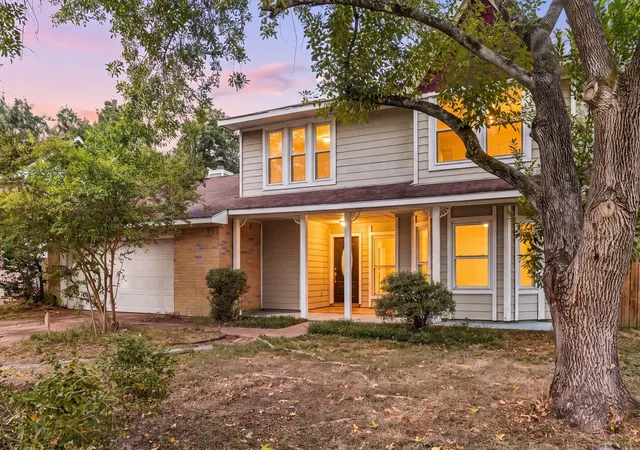 Photo 1 of Single family home for sale at 5331 Village Springs Dr, Houston, TX 77339 | MLS# 85783796 | Listing updated on 2026-09-05