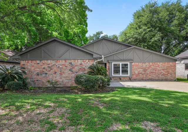 2nd image of 1406 New Orleans St, Deer Park, TX 77536 | MLS# 94469226