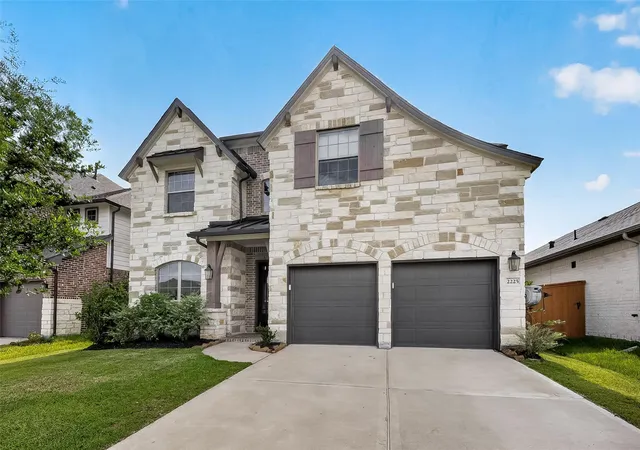 1st image of 2225 Bellano Bay Dr, La Marque, TX 77568 | MLS# 94734586