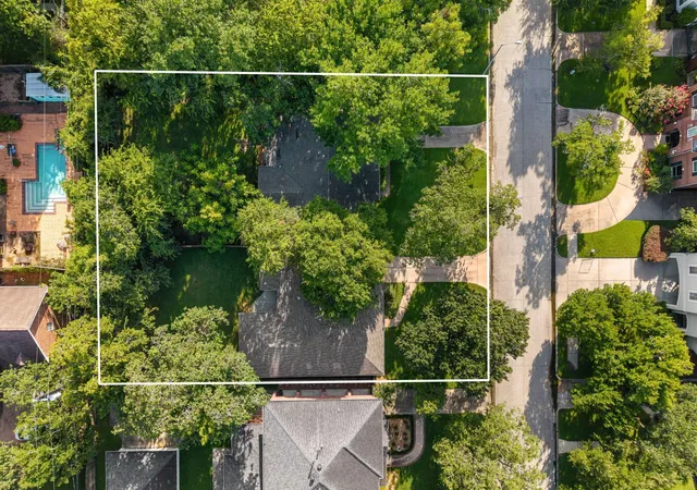 2nd image of 4909 Cedar St, Houston, TX 77401 | MLS# 71772795