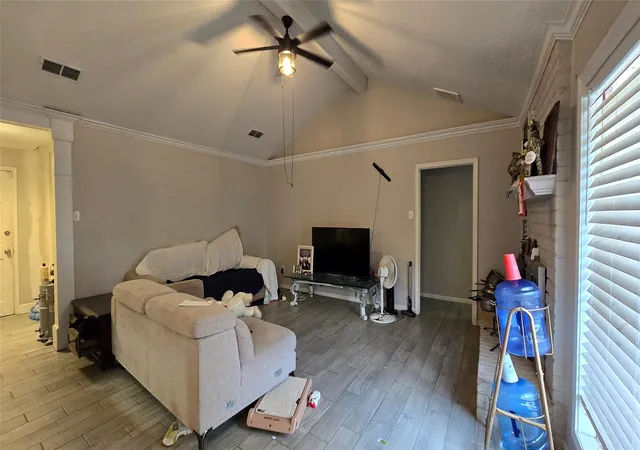 4th image of 2102 Round Lake Dr, Houston, TX 77077 | MLS# 98760288