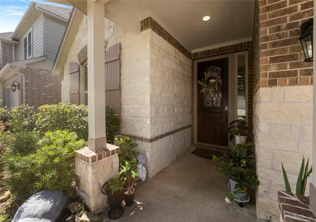 Homes for sale in La Porte, TX | 419 Barrios Bay Ln, La Porte, TX 77571 | MLS# 35724529