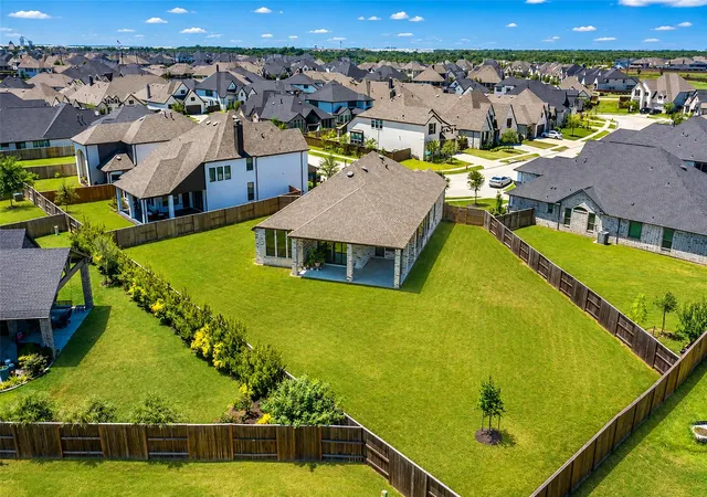 2nd image of 2622 Glacier Point Dr, Katy, TX 77493 | MLS# 60788461