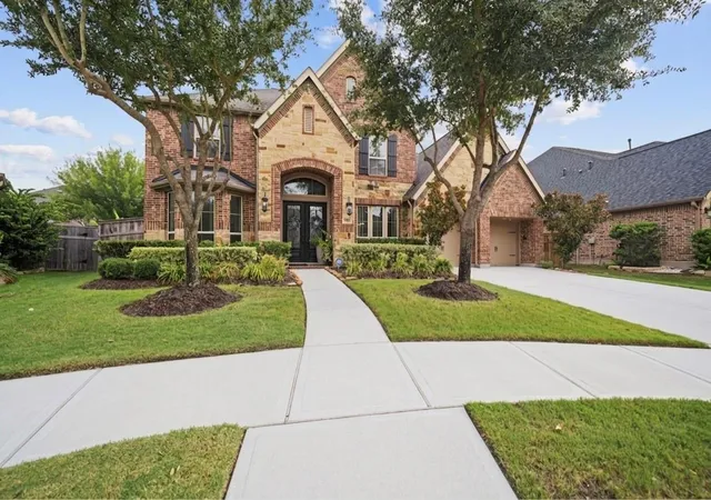 Photo 1 of Single family home for sale at 27526 Llano Meadows Ln, Fulshear, TX 77441 | MLS# 65629333 | Listing updated on 2026-09-19