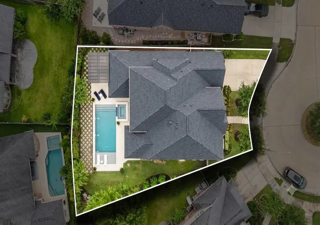 Photo 3 of Single family home for sale at 27526 Llano Meadows Ln, Fulshear, TX 77441 | MLS# 65629333 | Listing updated on 2026-09-19