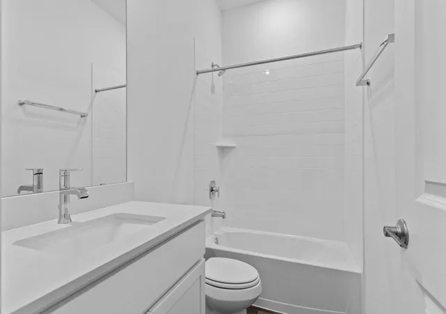 Photo 4 of Sale Pending at 31430 Hastings Park Dr, Fulshear, TX 77441 | MLS# 94897119 | Listing updated on 2026-09-07