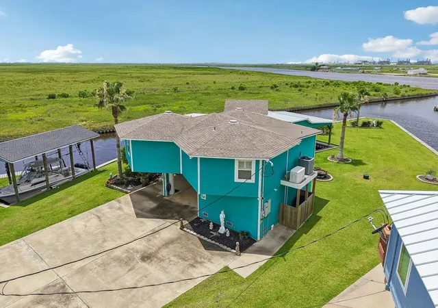 Homes for sale in Freeport, TX | 130 Admiral Ln, Freeport, TX 77541 | MLS# 22754680