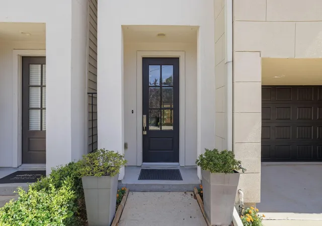 1st image of 4102 Marina St, Houston, TX 77007 | MLS# 30890985