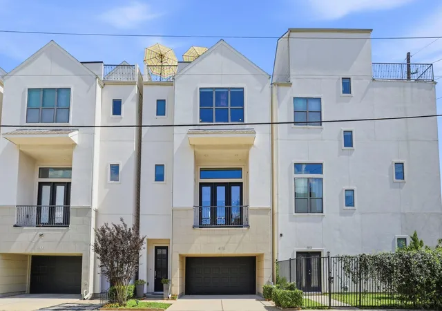 2nd image of 4102 Marina St, Houston, TX 77007 | MLS# 30890985