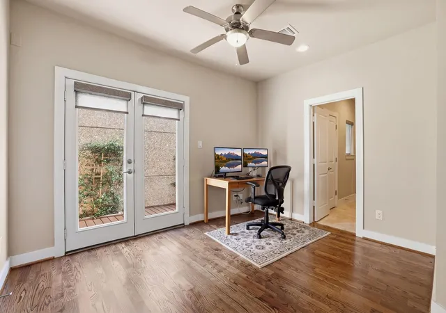 4th image of 4102 Marina St, Houston, TX 77007 | MLS# 30890985