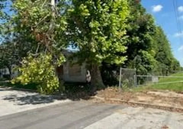 2nd image of 1605 Malvern St, Houston, TX 77009 | MLS# 88526172