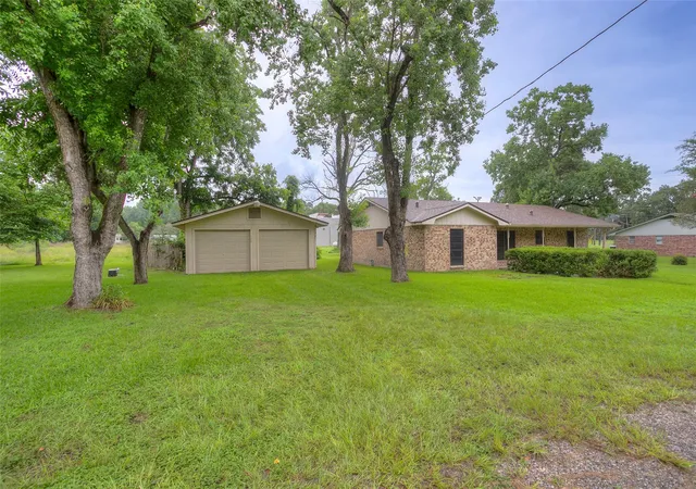 Homes for sale in Trinity, TX | 493 Lawrence Rd, Trinity, TX 75862 | MLS# 95878462