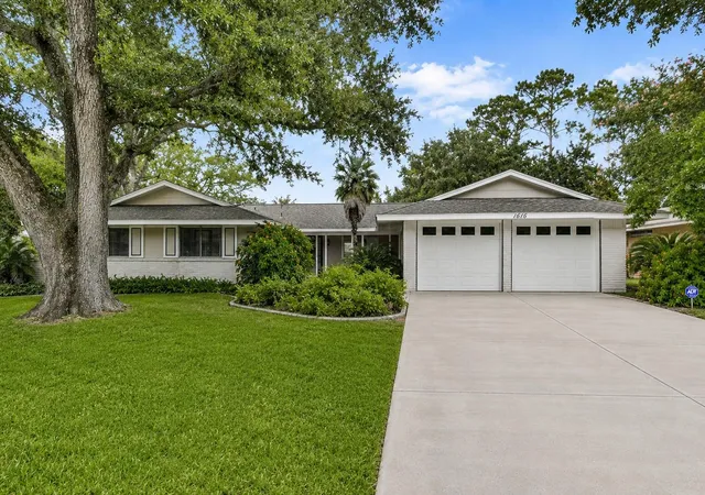 1st image of 1616 Redway Ln, Houston, TX 77062 | MLS# 10734366