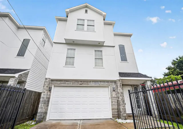 Single family home for sale at 7814 De Priest St, Houston, TX 77088 | MLS# 42988110
