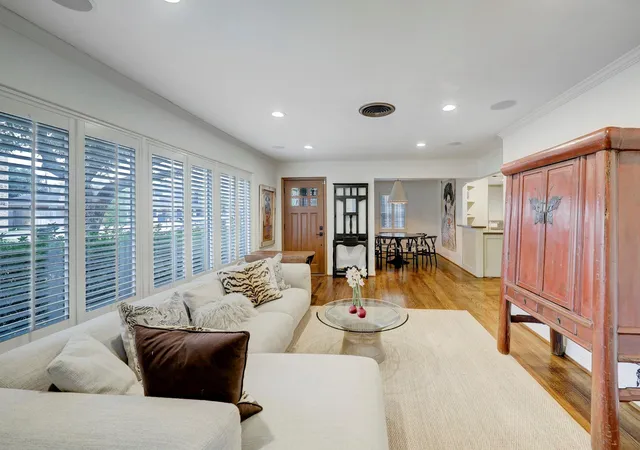 5th image of 3422 Norris Dr, Houston, TX 77025 | MLS# 86027673