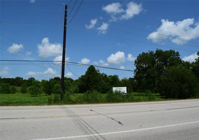 3rd image of 4101 Fm 1128 Rd, Pearland, TX 77584 | MLS# 49296660
