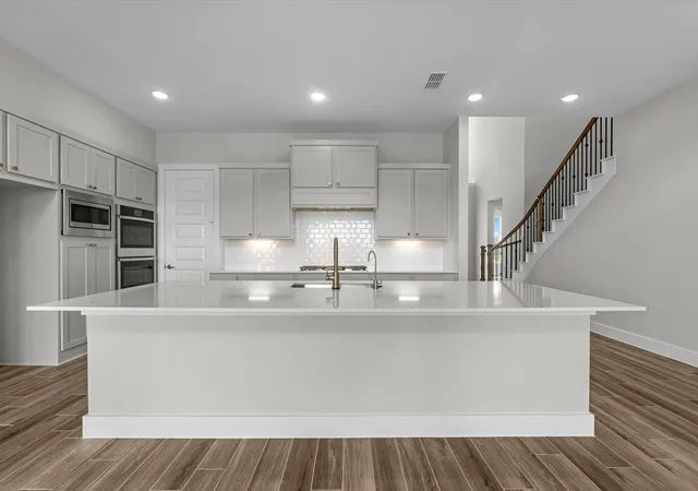 Photo 2 of Single family home for sale at 19618 Jessica View Ct, Cypress, TX 77433 | MLS# 62870528 | Listing updated on 2026-09-12
