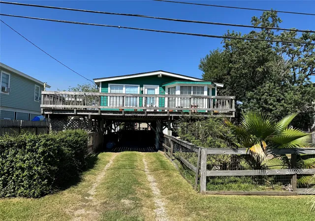 1st image of 1620 Dick Bay Dr, Dickinson, TX 77539 | MLS# 49833689
