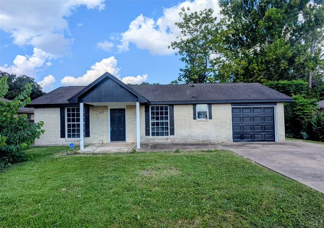 Photo 2 of Single family home for sale at 12727 Zavalla St, Houston, TX 77085 | MLS# 50746957 | Listing updated on 2026-08-04