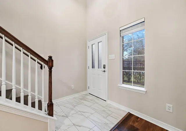 Homes for sale in Houston, TX | 2865 Westhollow Dr, Houston, TX 77082
