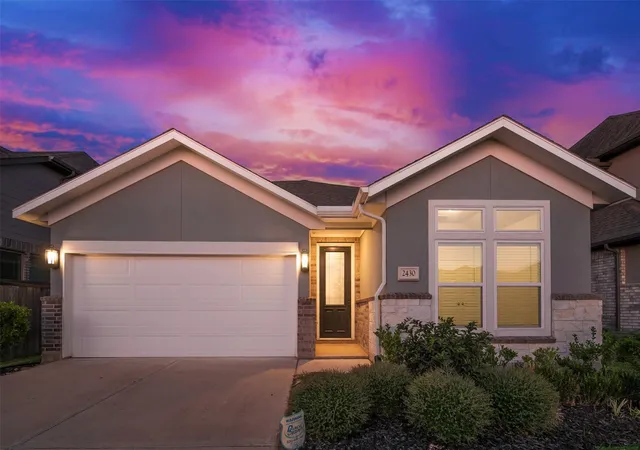 4th image of 2430 Manor Valley Ln, Missouri City, TX 77459 | MLS# 72916503
