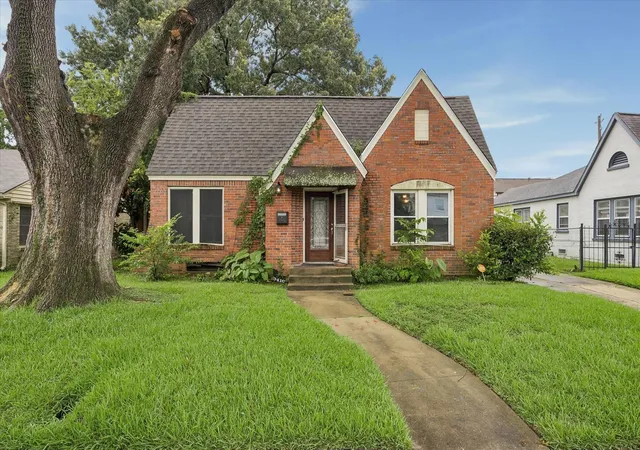 Photo 1 of Single family home for sale at 3416 Wichita St, Houston, TX 77004 | MLS# 82004070 | Listing updated on 2026-07-17