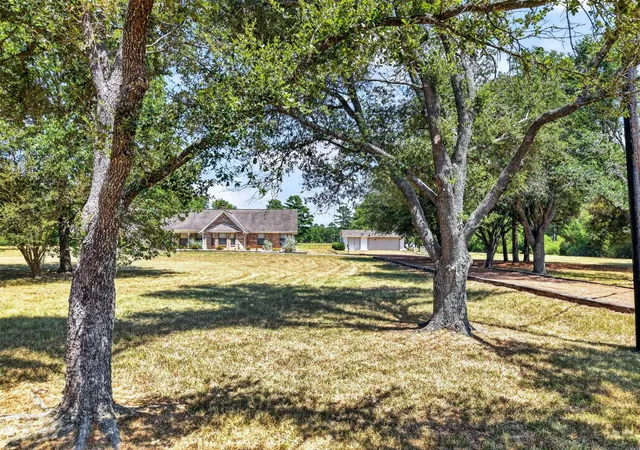 3rd image of 1253 Meadowview St, Crockett, TX 75835 | MLS# 70446317