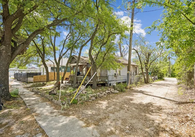 2nd image of 1707 Yale St, Houston, TX 77008 | MLS# 6182540