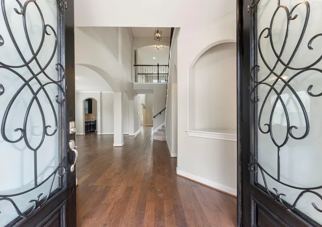 3rd image of 17918 Kelsey Hills Ln, Tomball, TX 77377 | MLS# 46474051
