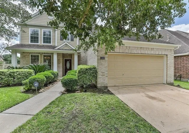 Homes for sale in Pearland, TX | 13002 Misty Bay Ln, Pearland, TX 77584 | MLS# 33153330