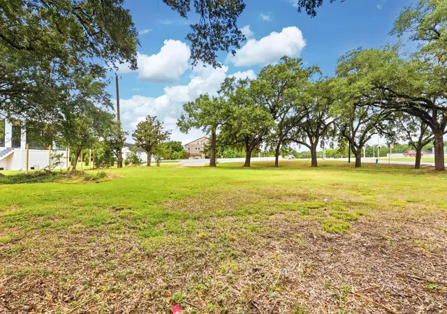 Photo 3 of Land for sale at 5027 S Braeswood Blvd, Houston, TX 77096 | MLS# 22572859 | Listing updated on 2026-07-13