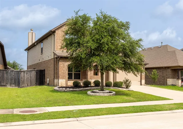 Photo 2 of Single family home for sale at 4311 Berry Bnd Ln, Richmond, TX 77406 | MLS# 73625040 | Listing updated on 2026-07-23