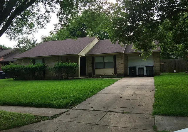1st image of 527 Jeff Davis Dr, Richmond, TX 77469 | MLS# 72352709