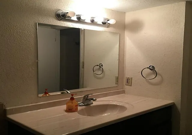 8th image of 527 Jeff Davis Dr, Richmond, TX 77469 | MLS# 72352709