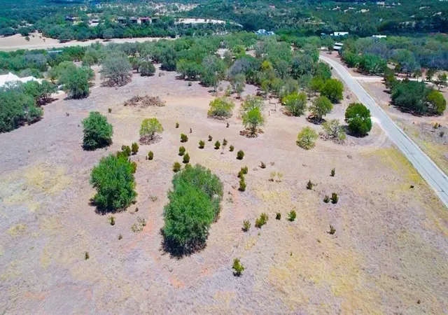 4th image of 530 Buckskin Trail, Bandera, TX 78003 | MLS# 83172654
