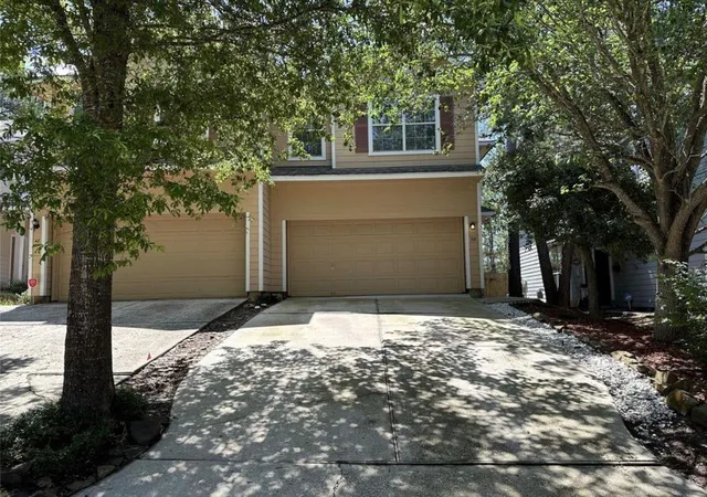 Homes for sale in The Woodlands, TX | 38 Blue Creek Pl, The Woodlands, TX 77382 | MLS# 14643406